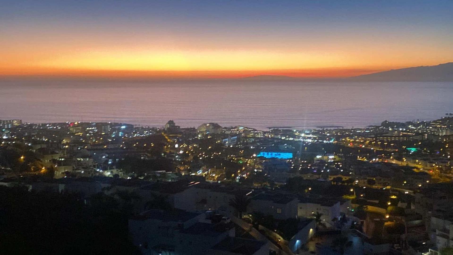 Ferienwohnung Beautiful Sunset View Costa Adeje  Exterior foto